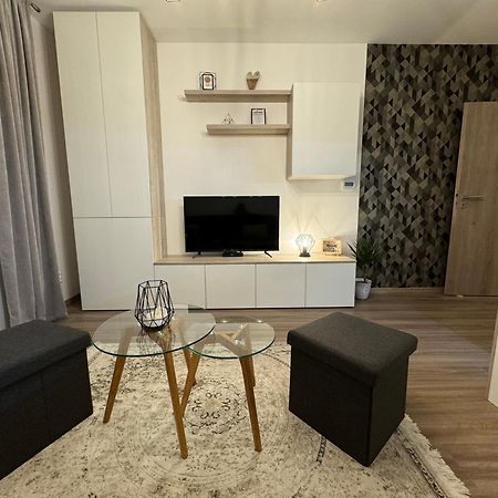 Moderny Apartman S Vyhladom Na Vysoke Tatry Poprad Eksteriør billede
