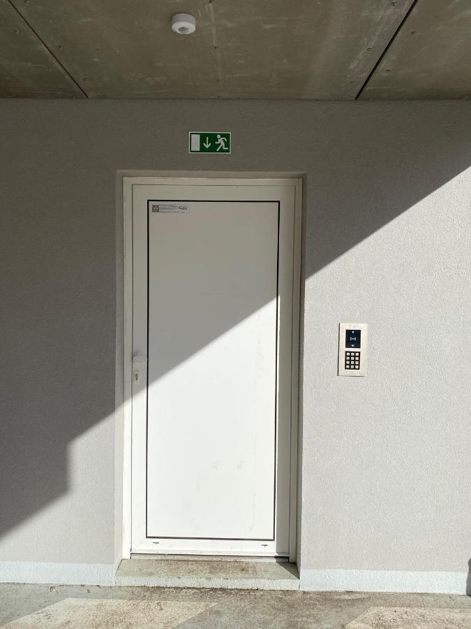 Moderny Apartman S Vyhladom Na Vysoke Tatry Poprad Eksteriør billede